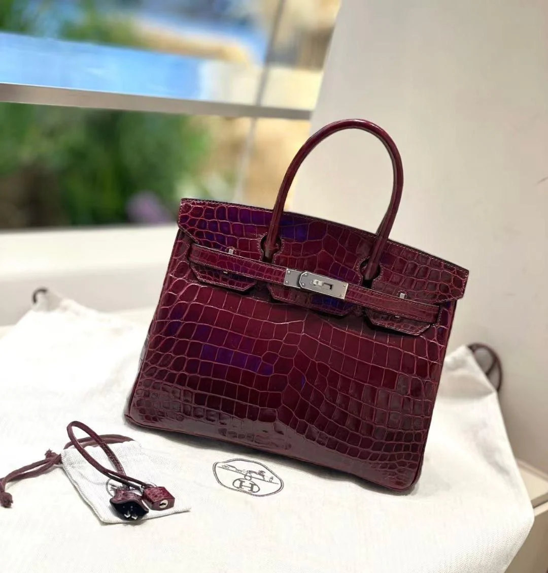 Hermes Birkin 30 Bordeaux Shiny Crocodile Leather Palladium Hardware - Image 4