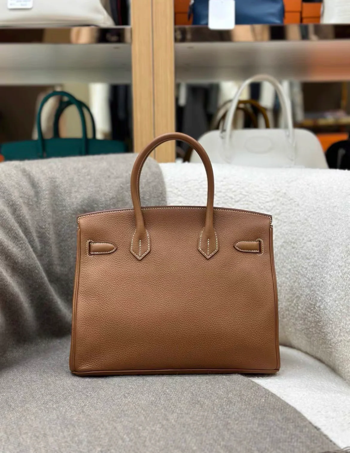 Hermes Birkin 30 Gold Togo leather Gold Hardware - Image 3