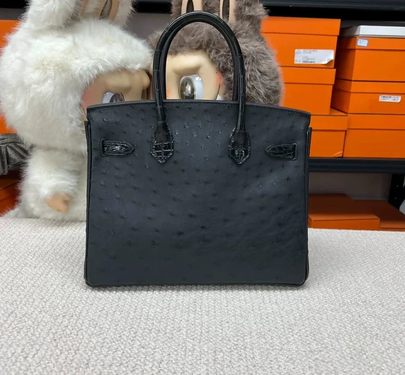 Hermès Birkin touch 30 black ostrich/shiny crocodile leather gold hardware - Image 2
