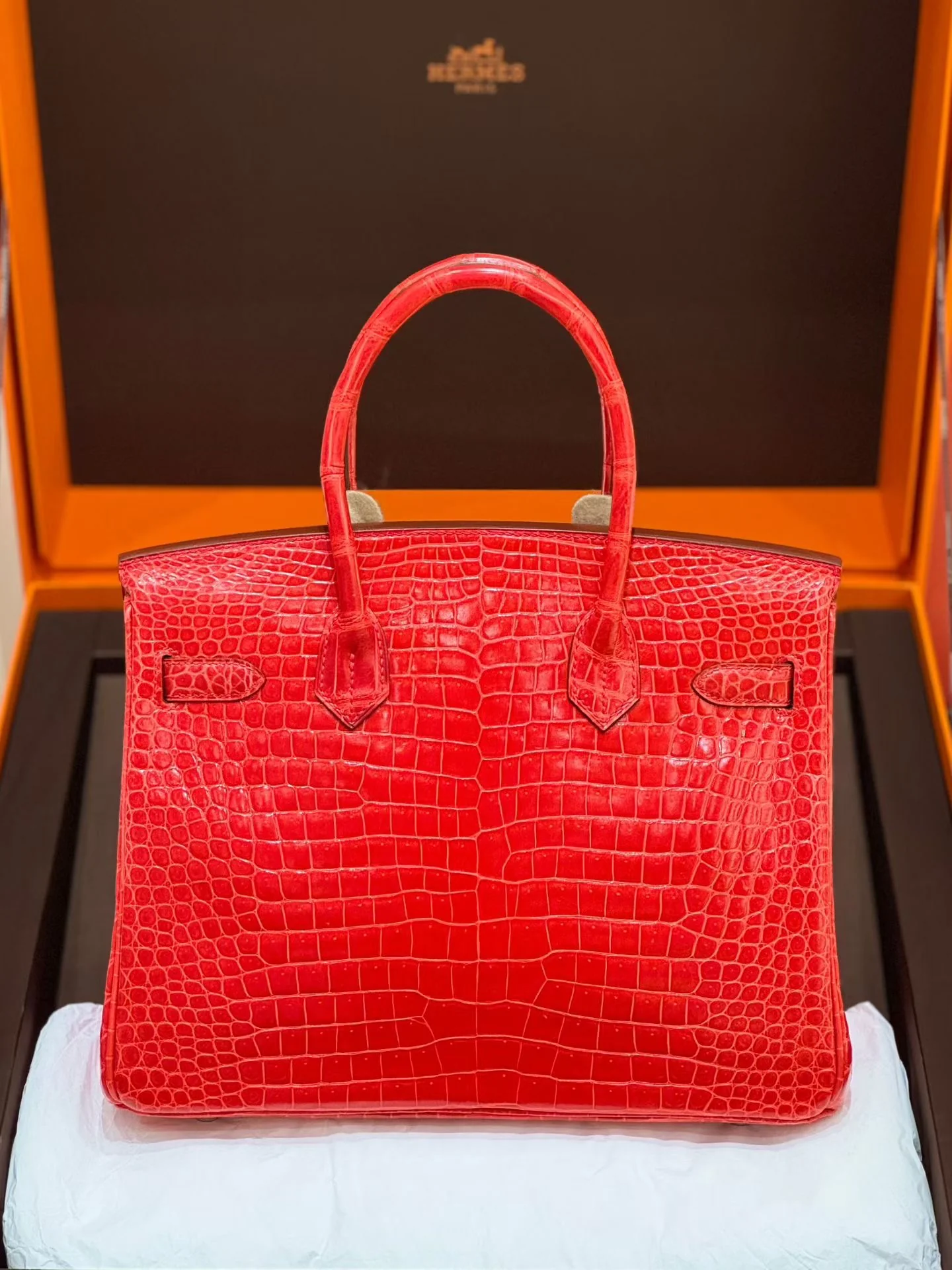 Hermes Birkin 30 Red Bougainvillea shiny crocodile leather 18k white gold diamond hardware - Image 2