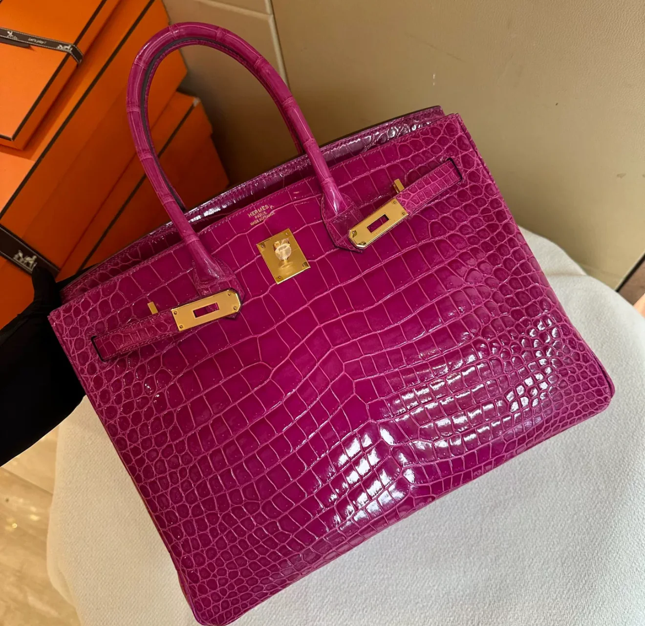 HERMÈS Birkin 30 Rose Scheherazade Shiny Porosus Crocodile Gold hardware - Image 2