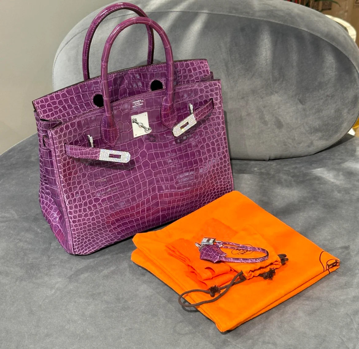 Hermès Birkin 30 Violet Shiny Porosus Crocodile White Gold Diamond Hardware - Image 2