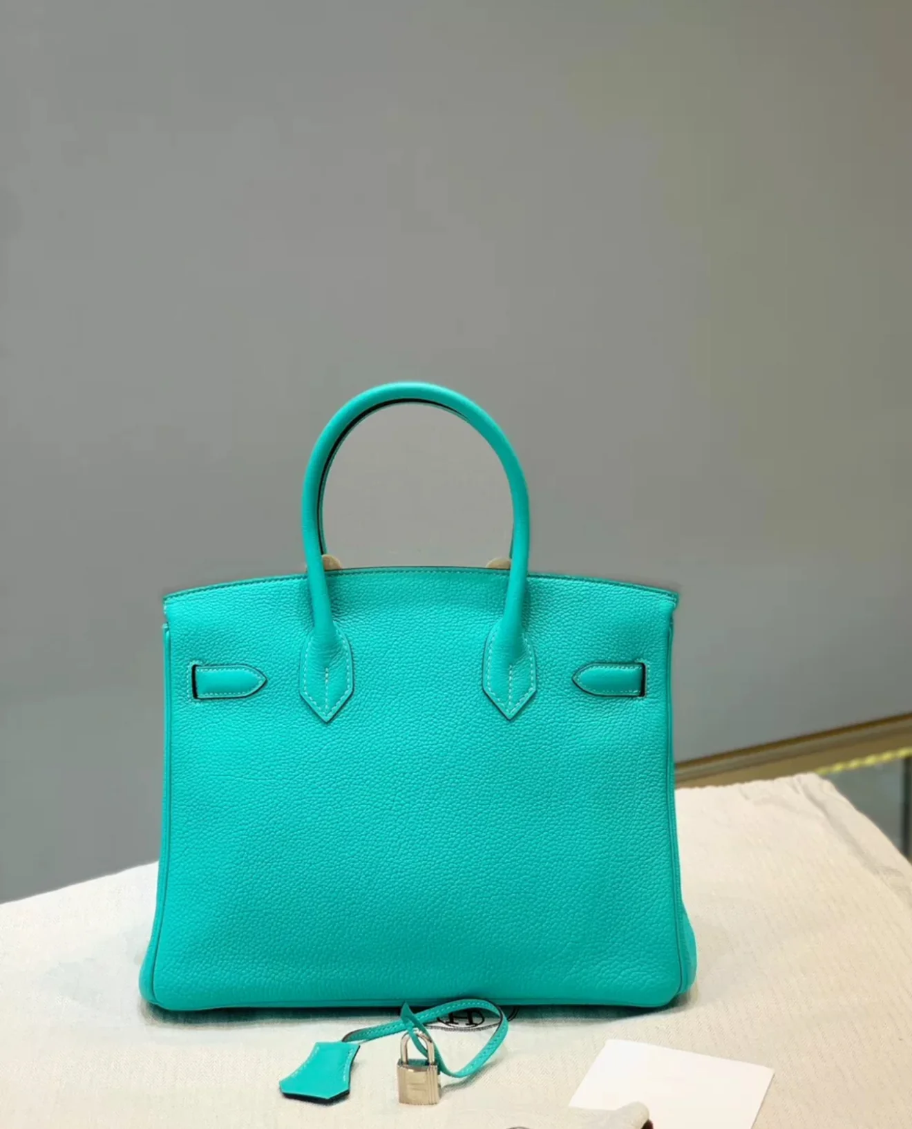Hermés Birkin 30cm Vert Verone Togo Leather Palladium Hardware - Image 2