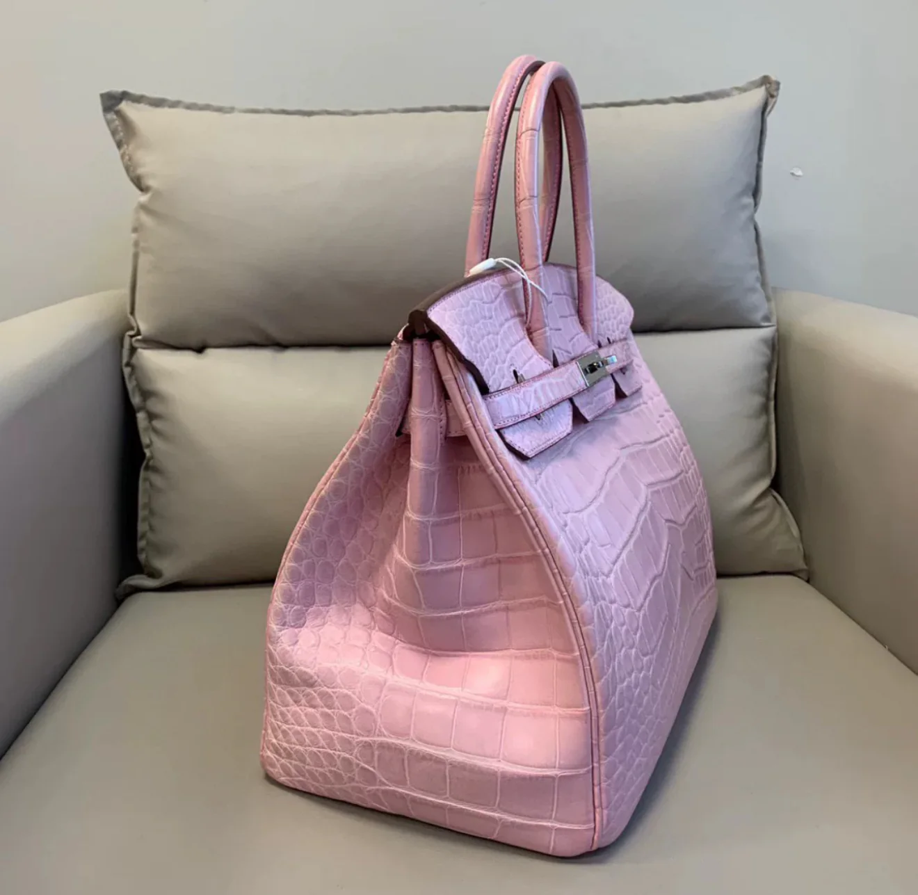 HERMES BIRKIN 35 BUBBLEGUM MATTE CROCODILE LEATHER PALLADIUM HARDWARE - Image 2