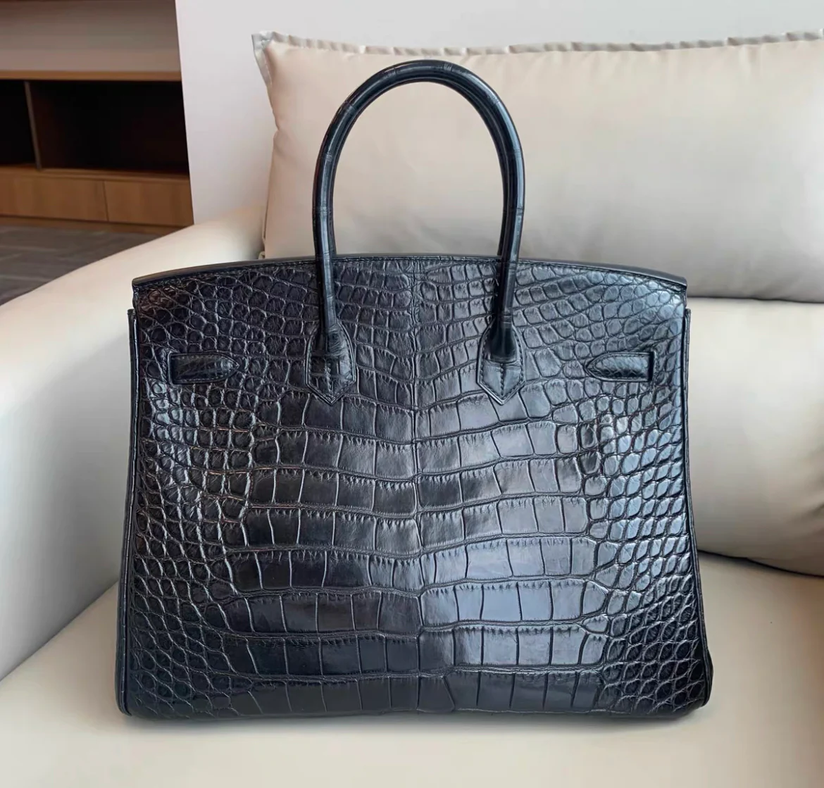 Hermès Birkin 35 SO BLACK Matte Alligator Black PVD Hardware - Image 3