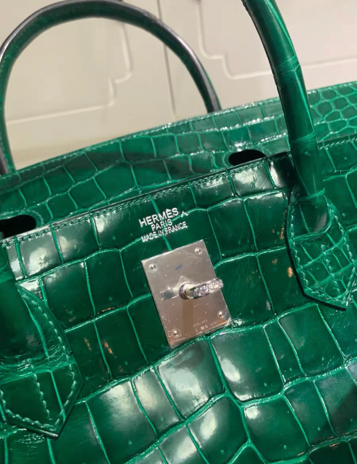 Hermes Birkin 40 Emerald Shiny Porosus Crocodile Diamond Hardware - Image 4
