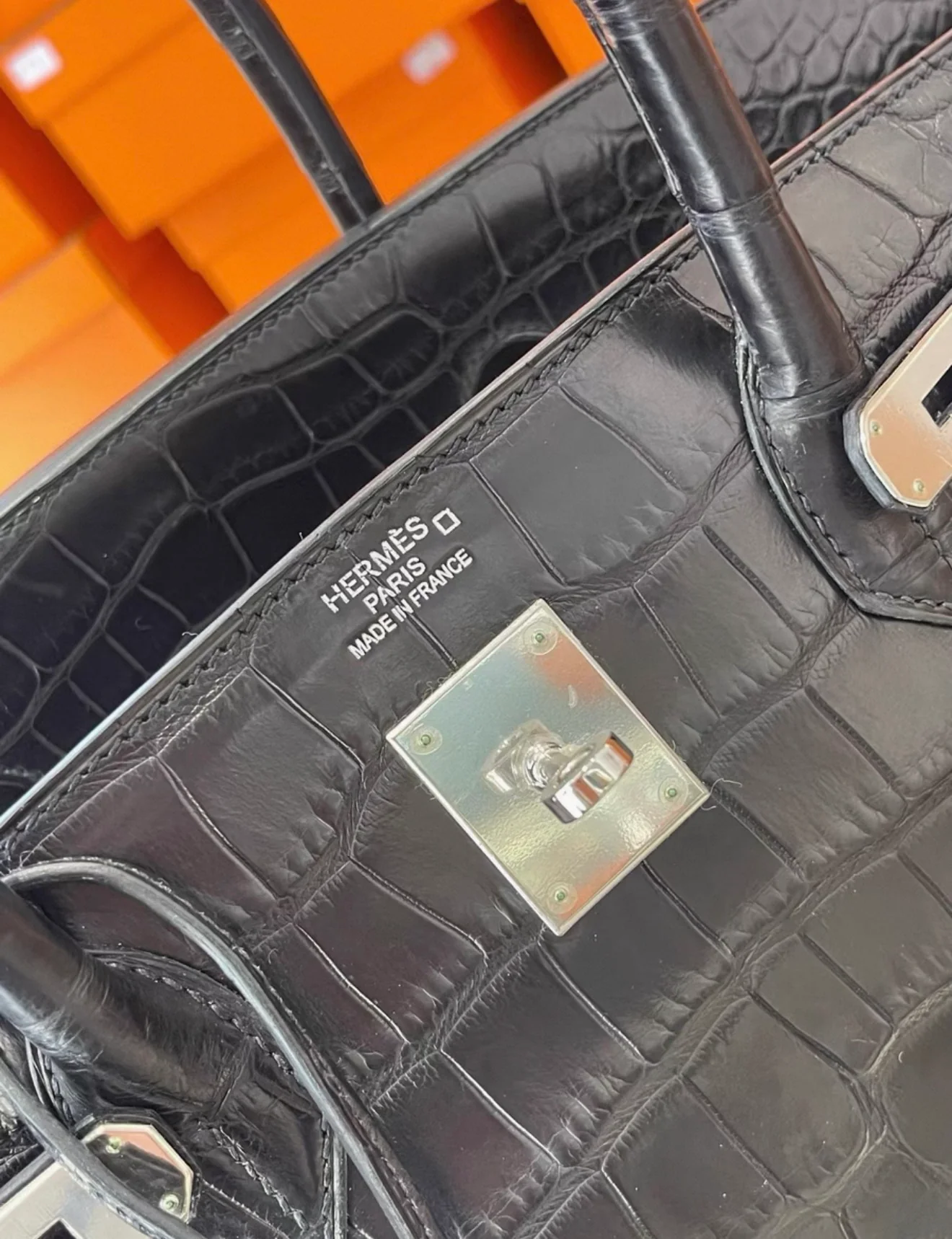 Hermes Birkin 40 black matte alligator leather palladium hardware - Image 3