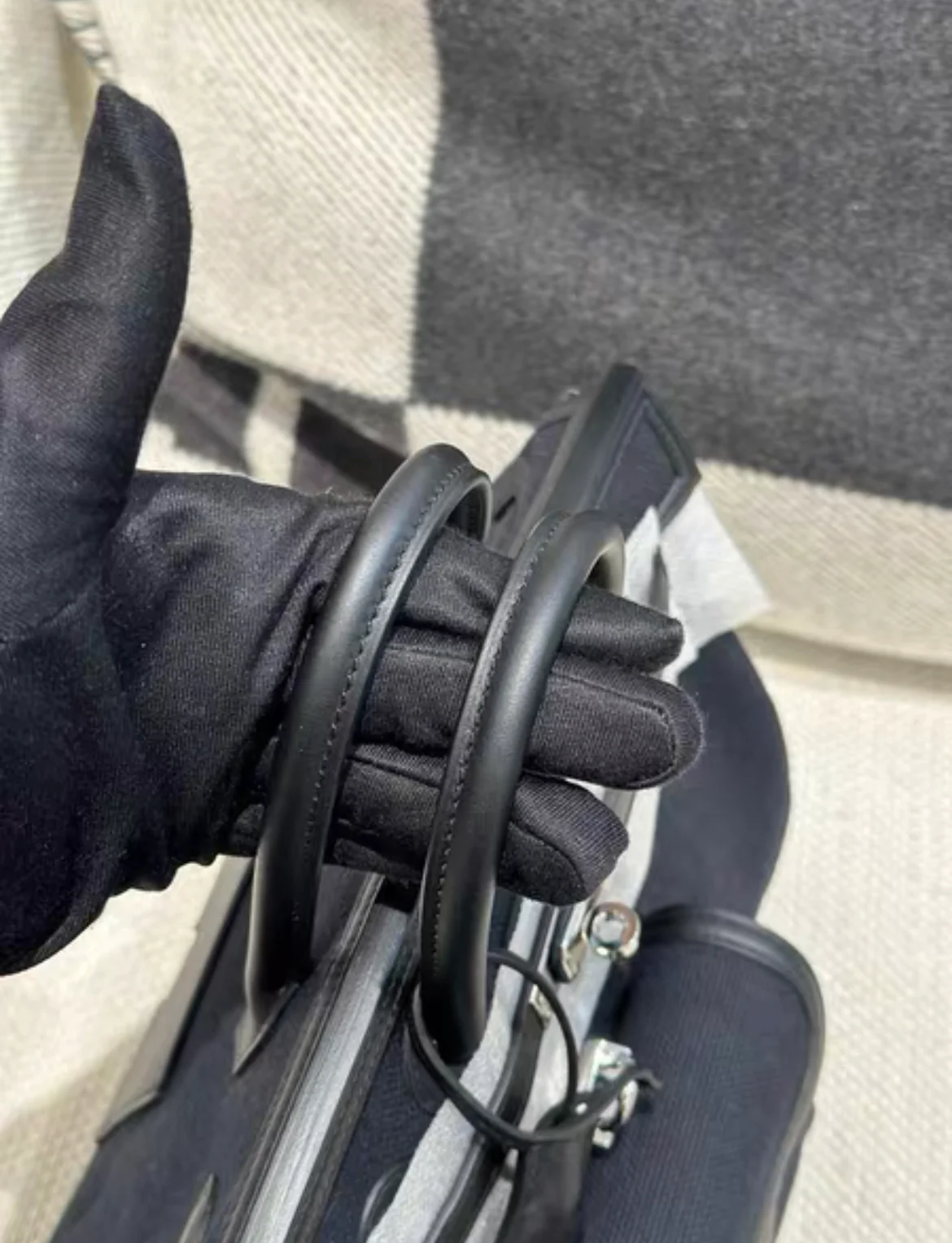 Hermès Birkin Cargo 25 Noir/Black Canvas Swift Palladium Hardware - Image 7