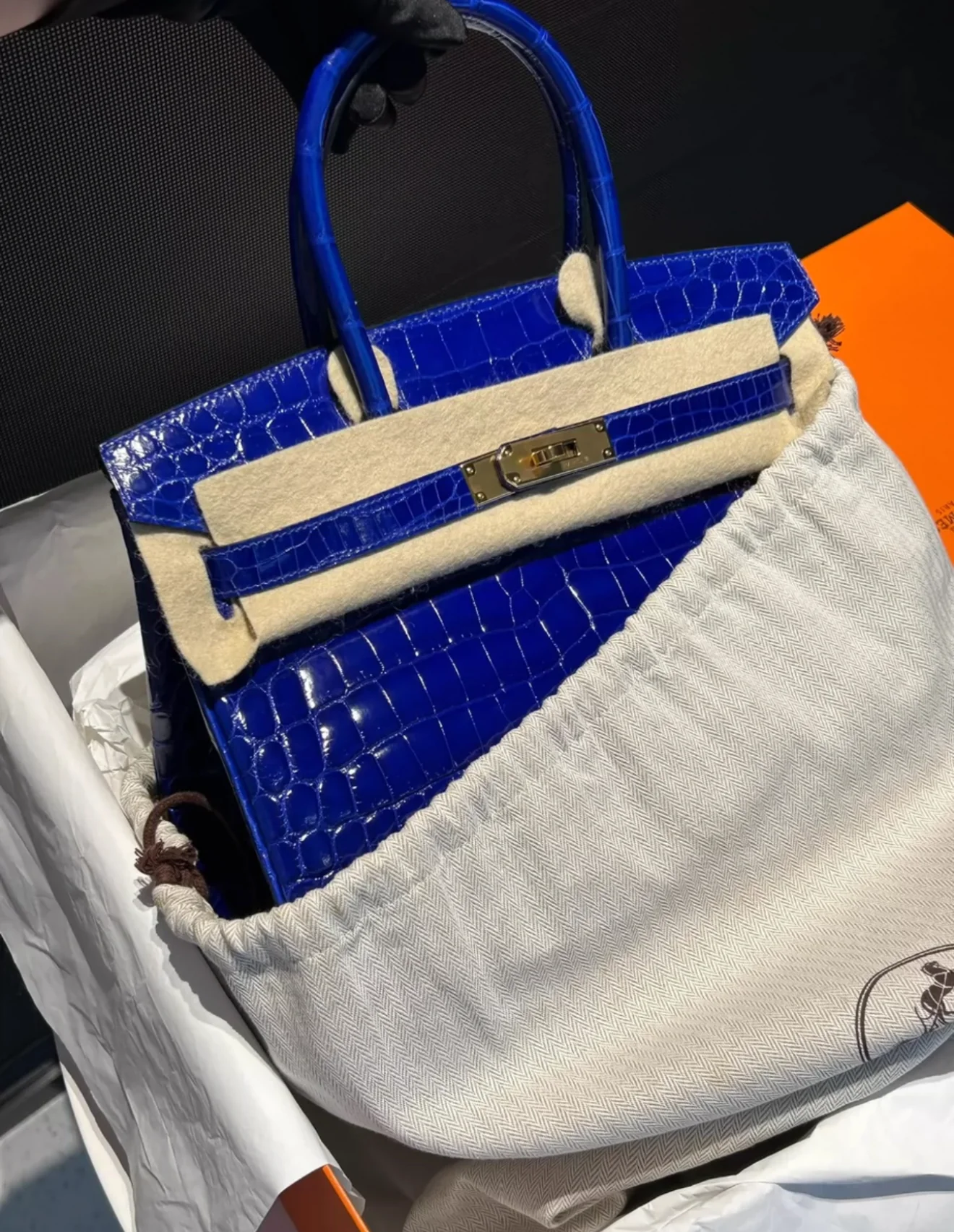 Hermes Birkin30 Electric Blue Shiny Crocodile Leather Gold Hardware - Image 5