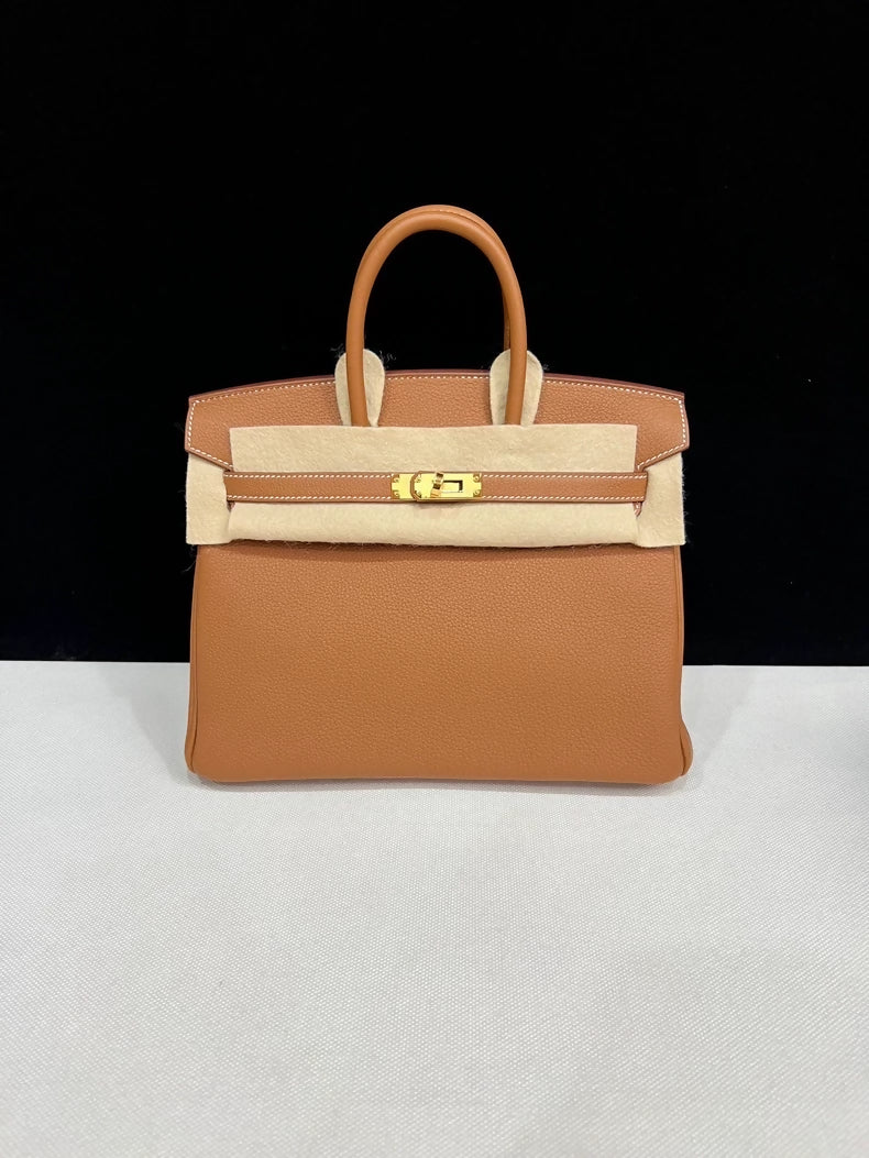 Hermes Birkin 25 gold brown Togo leather with gold hardware - Image 2