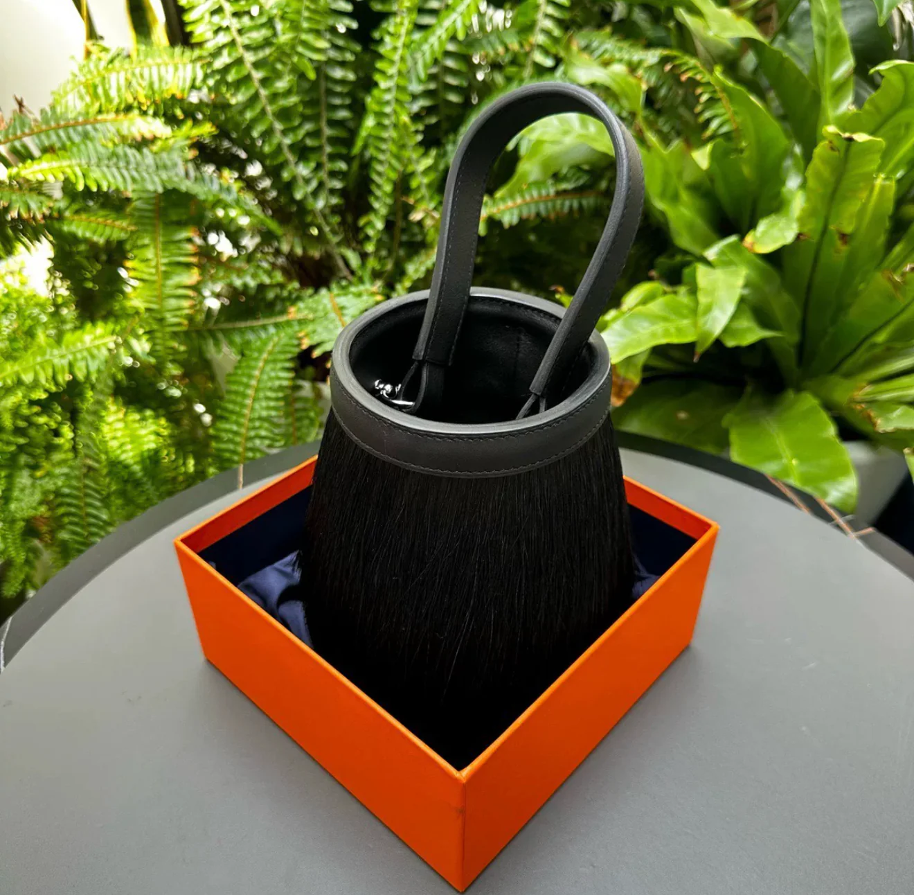 Hermès Black Evercalf and Horsehair Toupet - Image 2