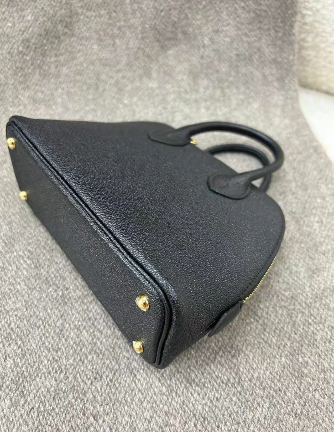 Hermes Bolide bag 1923 mini　Black Chevre myzore goatskin　Gold hardware - Image 7