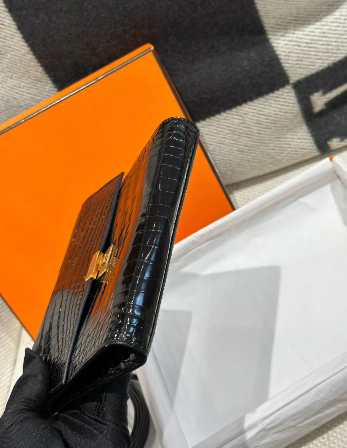 HERMES CLIC 16 BLACK SHINY ALLIGATOR - Image 6