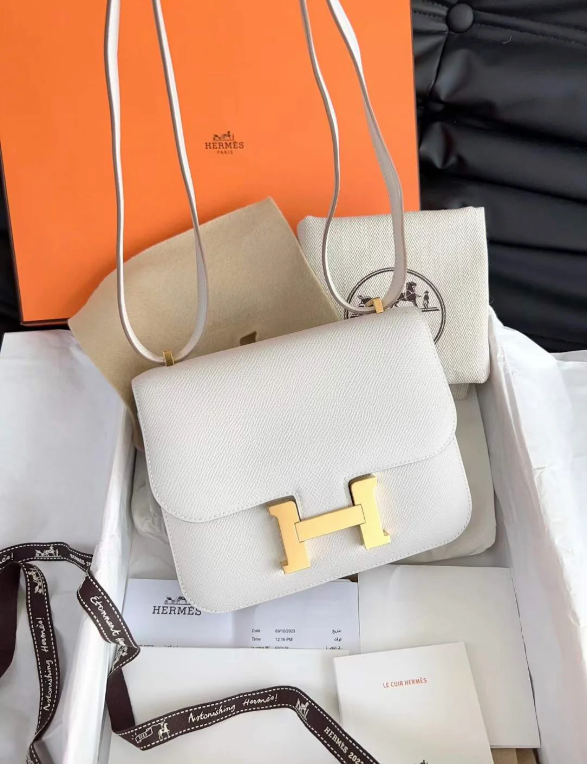 Hermès Constance 19 Craie Epsom Gold Hardware - Image 3