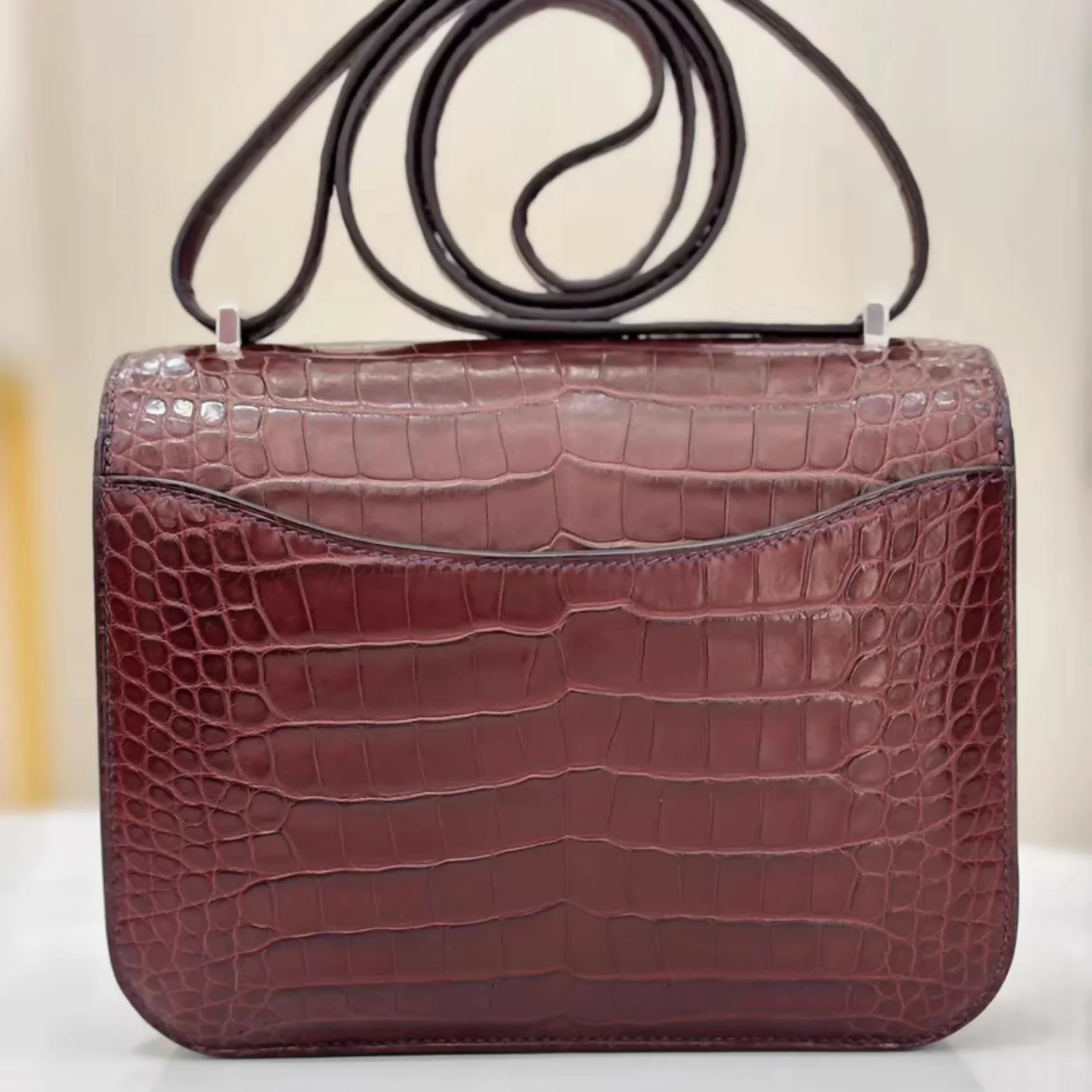 Hermès Constance 19 Havana Matte Crocodile leather palladium hardware - Image 3