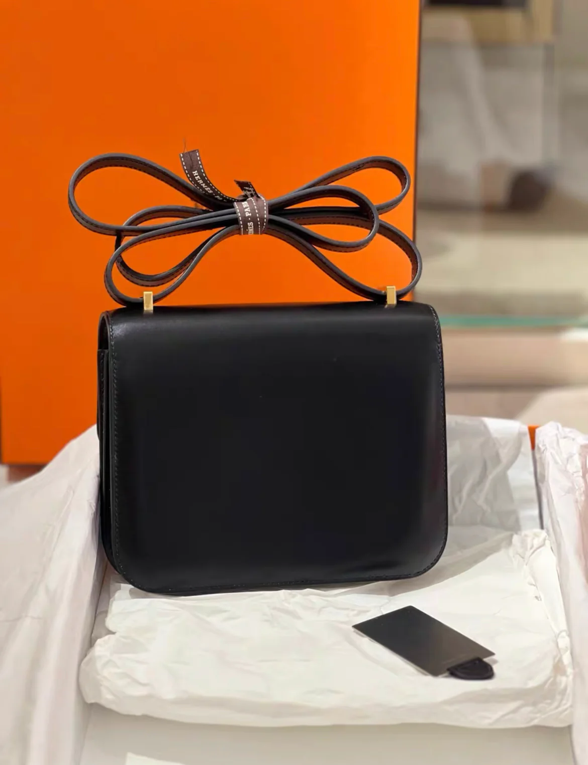 Hermes Constance 19 Black Box calf leather Gold hardware - Image 2