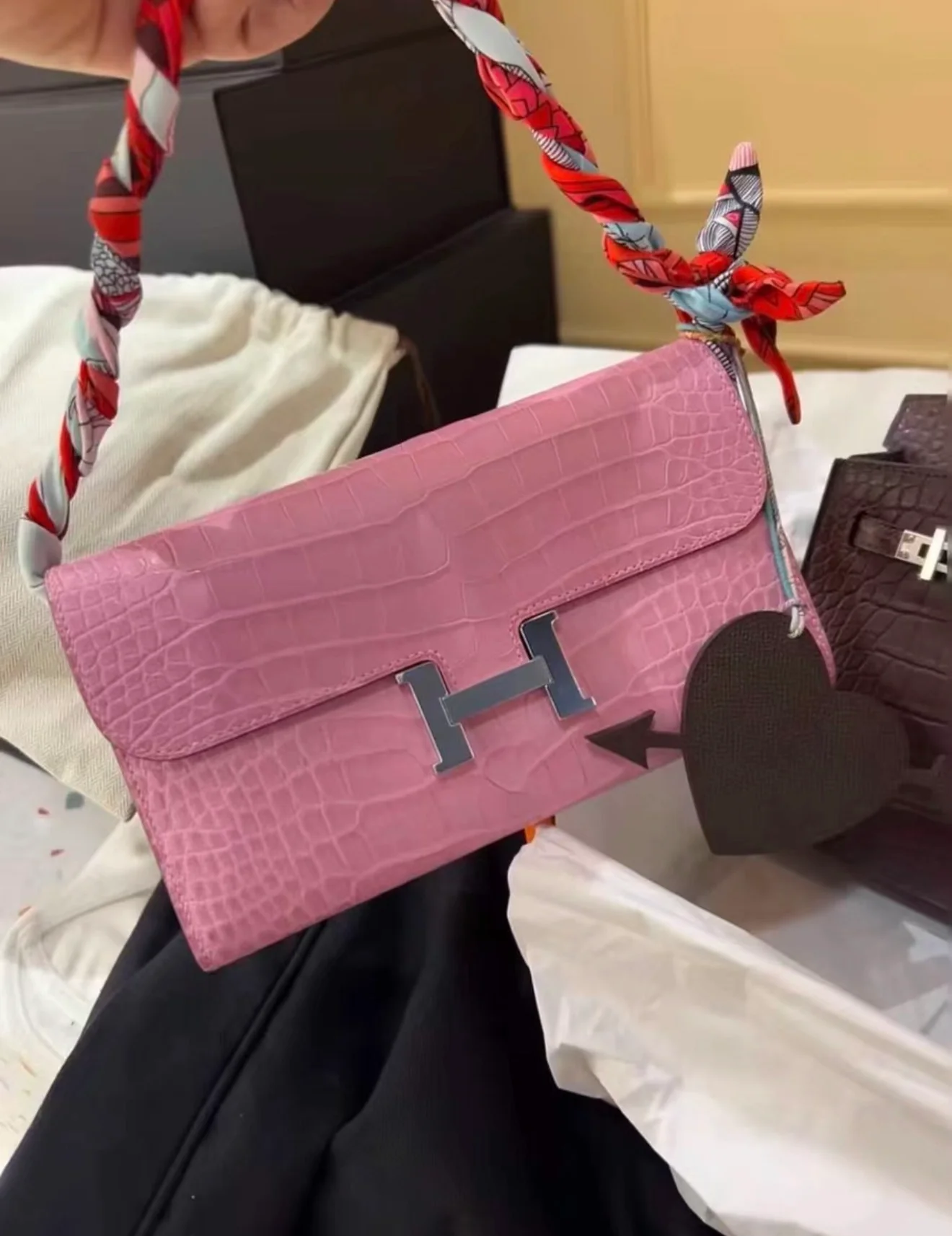 Hermes Constance long wallet pink matte crocodile leather palladium hardware - Image 3