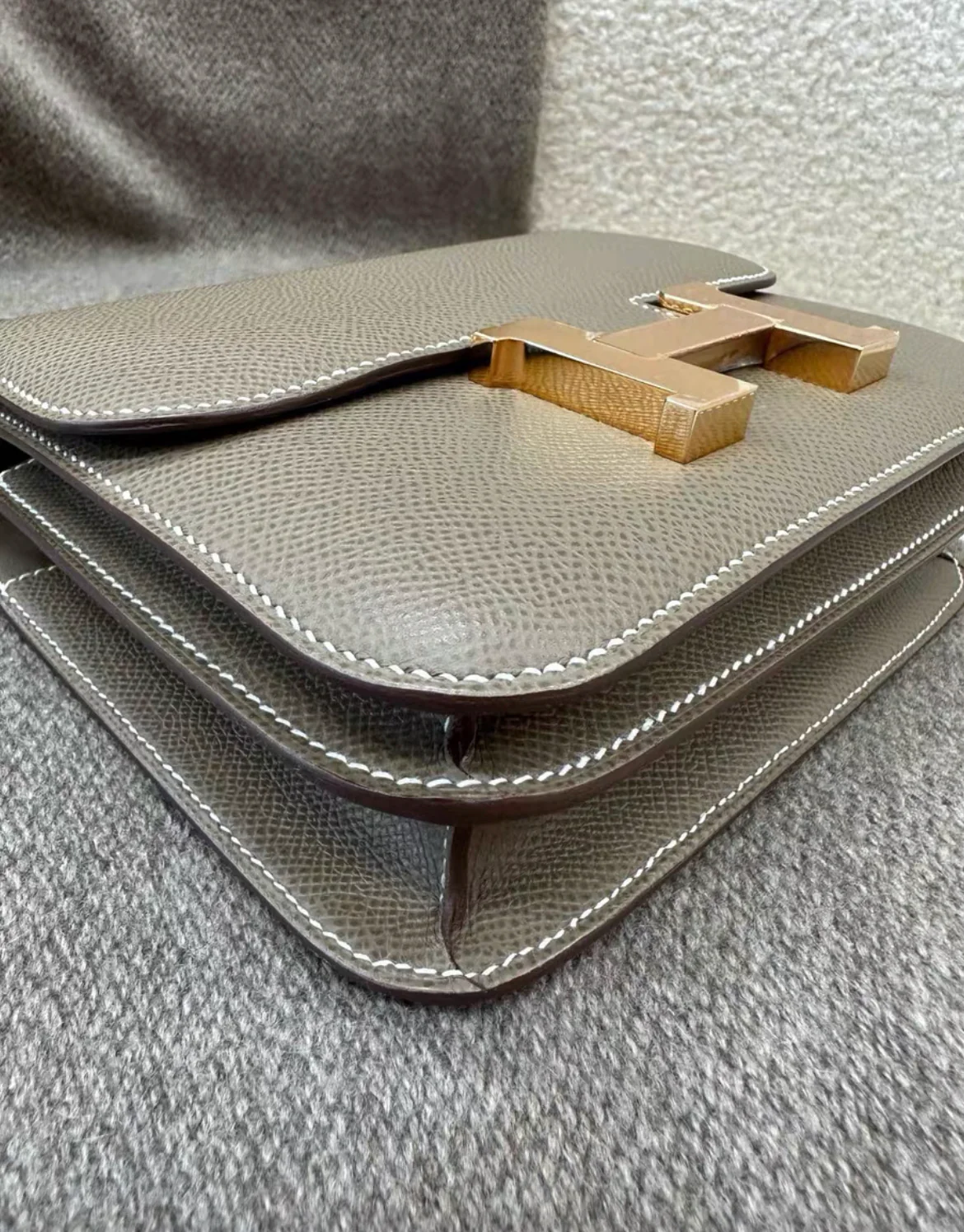 Hermes Constance mini Mirror　Etoupe grey Epsom leather Rose gold hardware - Image 4