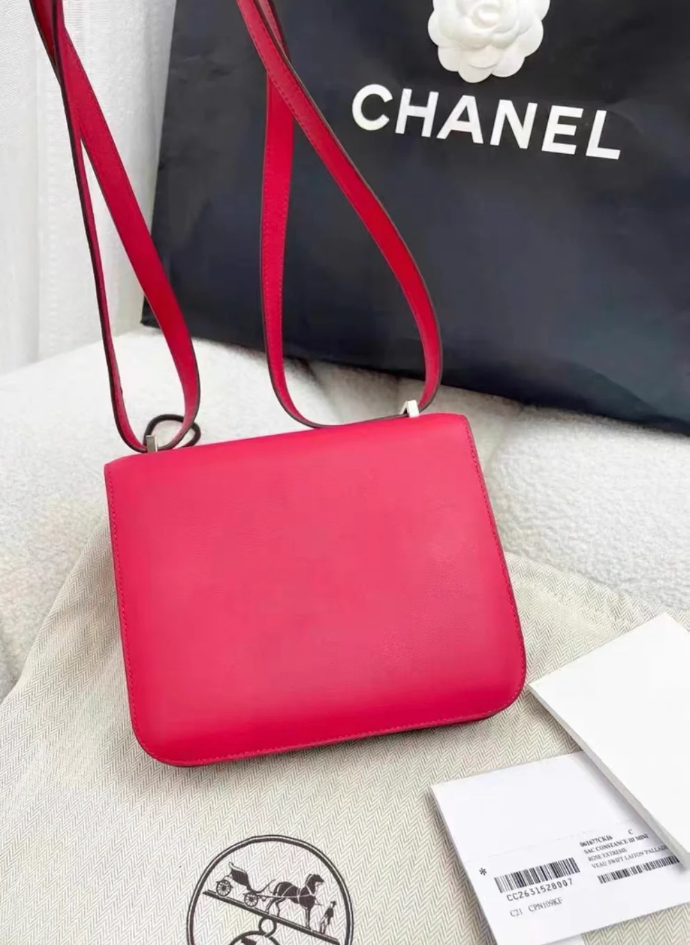 Hermes Constance Mini Pink Swift leather palladium hardware - Image 3