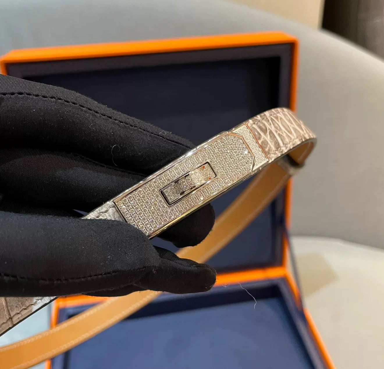 Hermes Diamond Himalaya Kelly Belt - Image 2