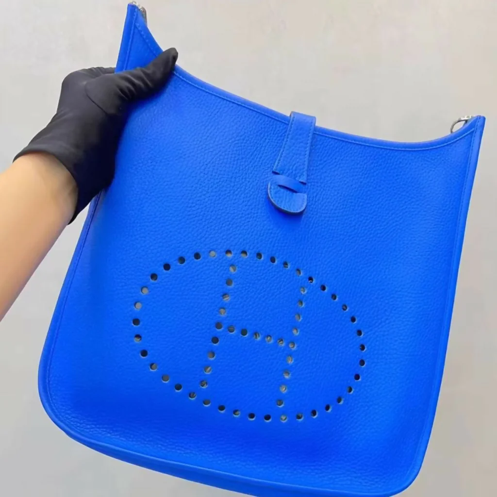 Hermes Evelyne 29 blue Togo leather Palladium hardware - Image 3