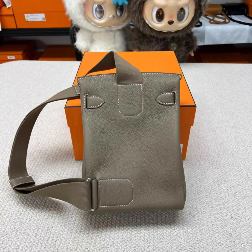 HERMÈS Hac a Dos PM Etoupe Togo Palladium hardware - Image 2