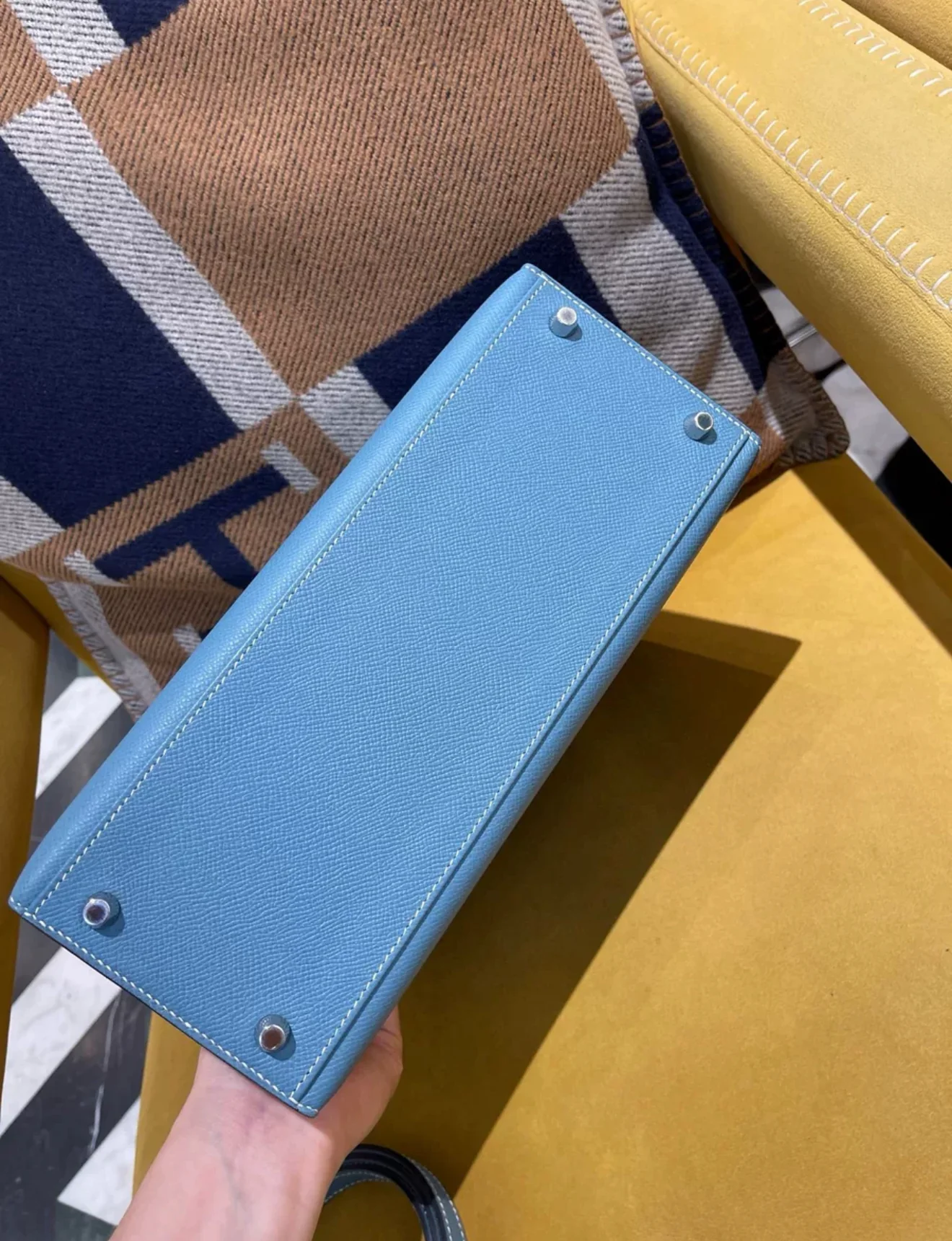 Hermes Kelly 28 Blue Denim Epsom Leather Palladium Hardware - Image 5