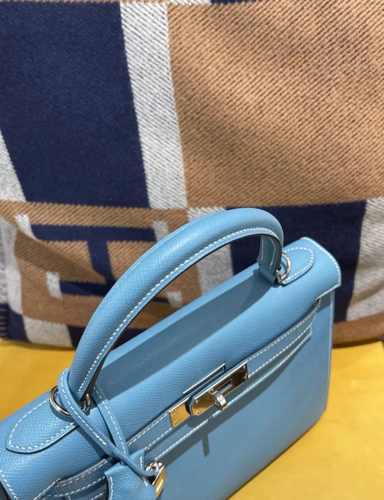 Hermes Kelly 28 Blue Denim Epsom Leather Palladium Hardware - Image 6