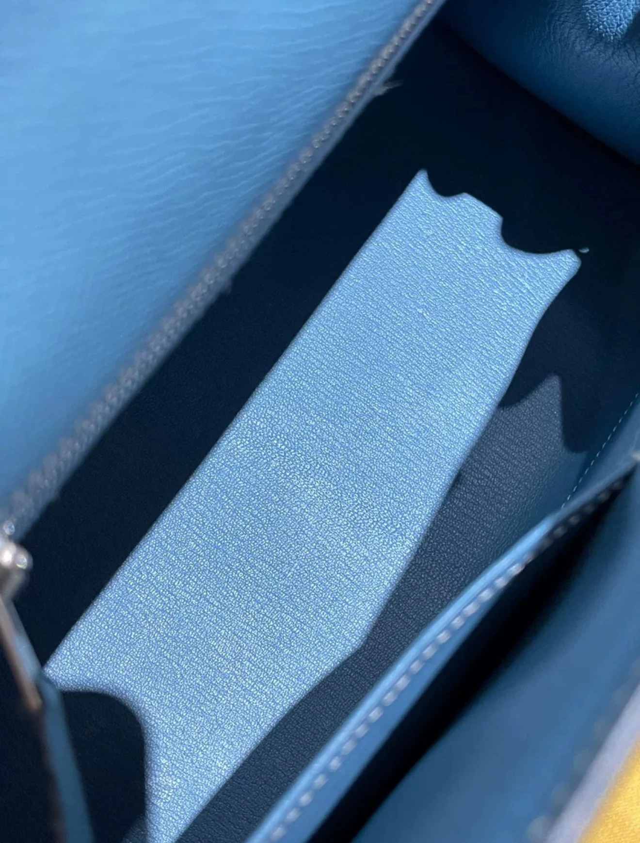 Hermes Kelly 28 Blue Denim Epsom Leather Palladium Hardware - Image 7