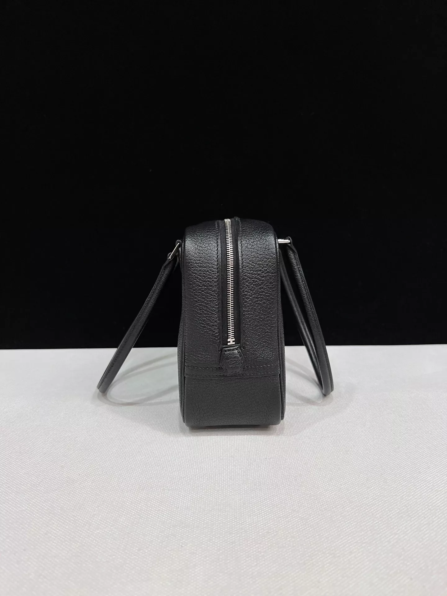 Hermes mini plume black leather palladium hardware - Image 3