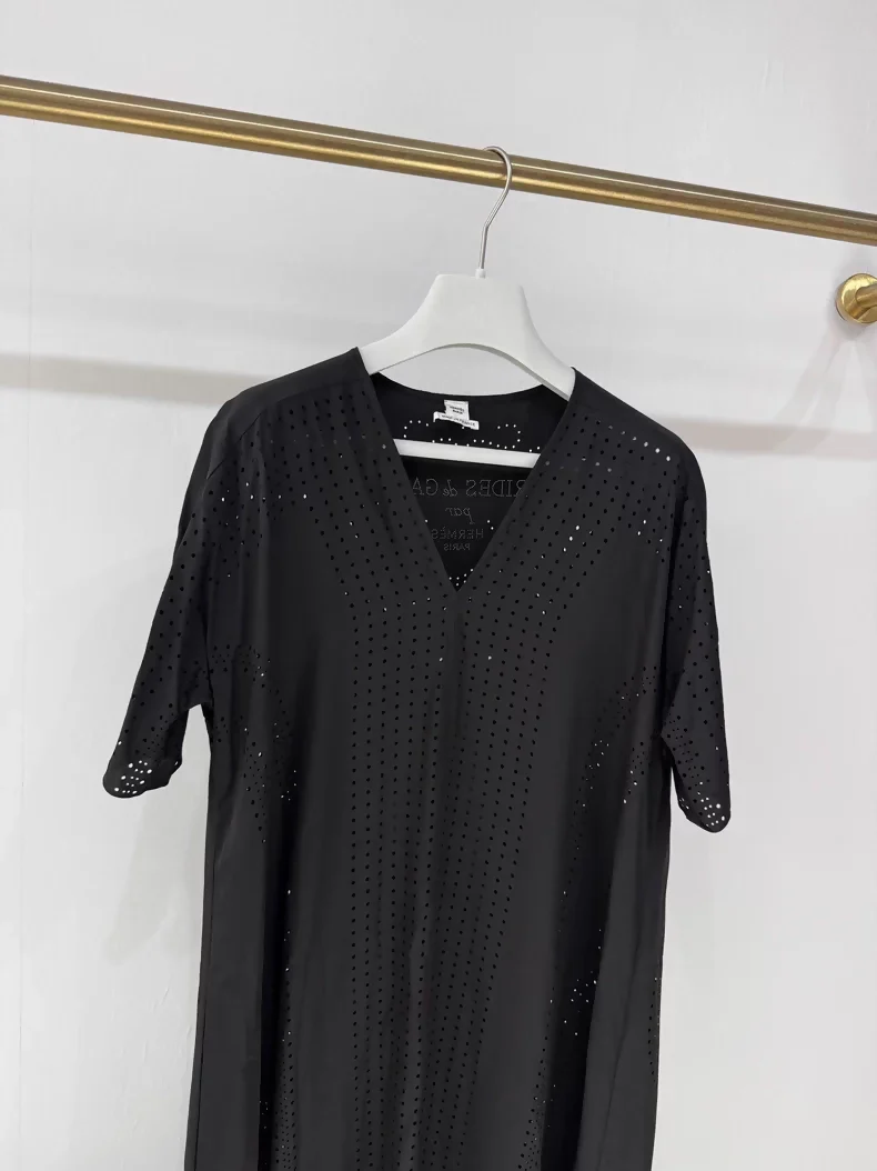 Hermes black silk dress - Image 2