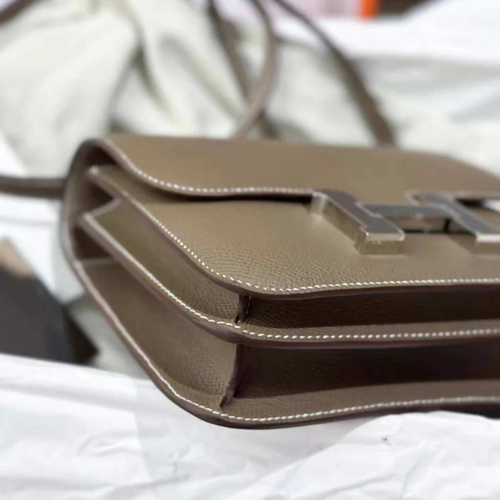 Hermès constance 19 Etoupe Grey Epsom Leather Palladium Hardware - Image 3