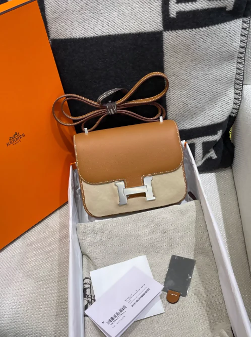 Hermes Constance 19 Gold epsom leather palladium hardware - Image 2