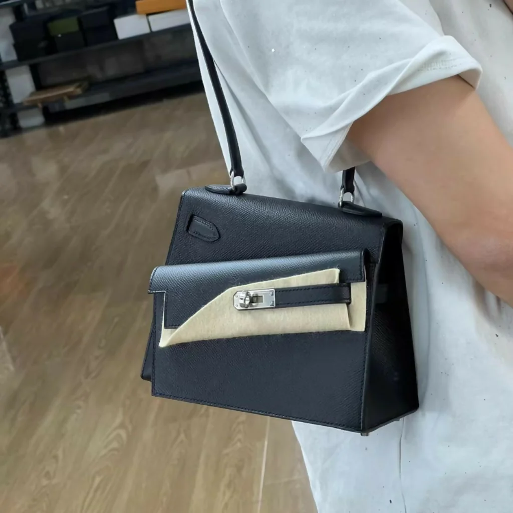 Hermès Kelly en Desordre 20 Black Epsom Palladium Hardware Sellier - Image 2