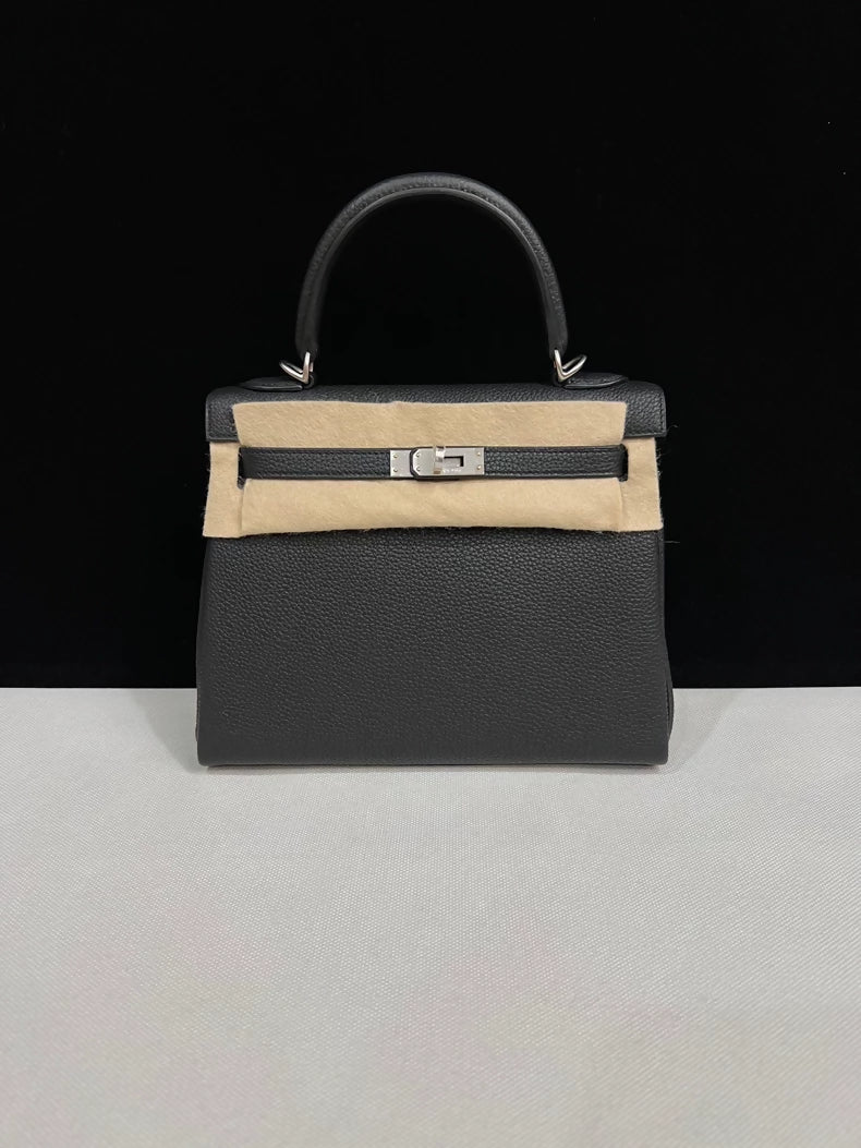 Hermes Kelly 25 black togo leather brushed palladium hardware - Image 2