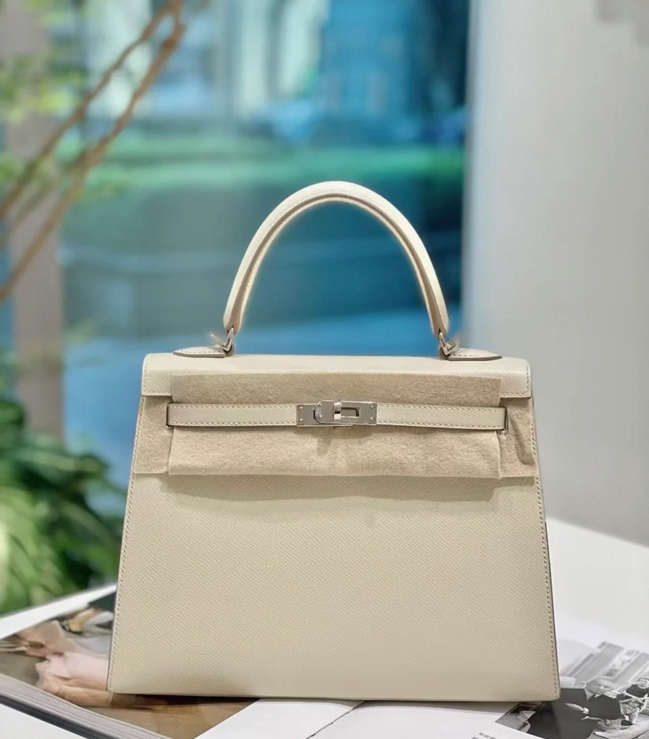 Hermes Kelly 25 Craie Epsom leather palladium hardware