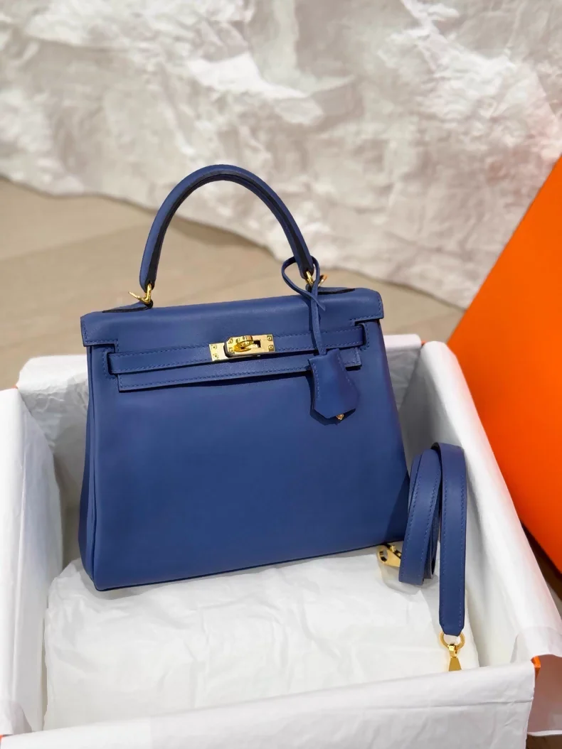 Hermes Kelly 25 blue Swift leather gold hardware