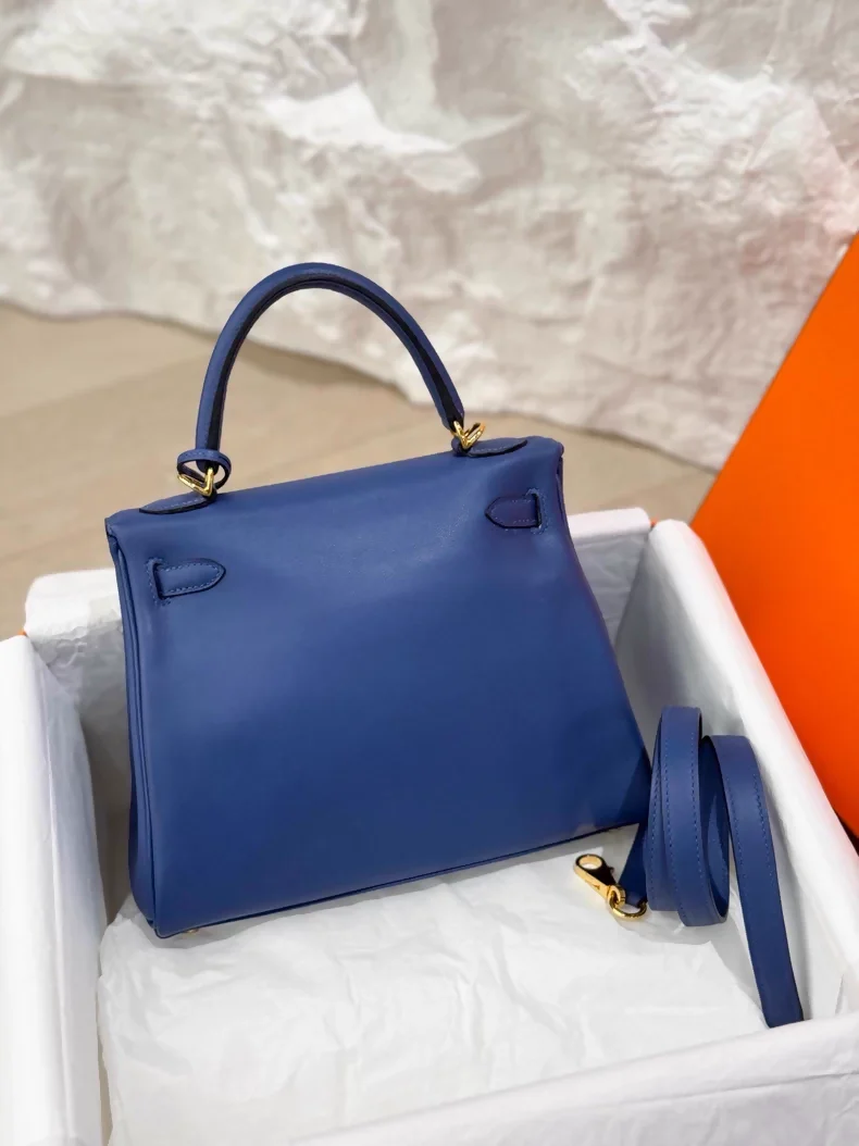 Hermes Kelly 25 blue Swift leather gold hardware - Image 2