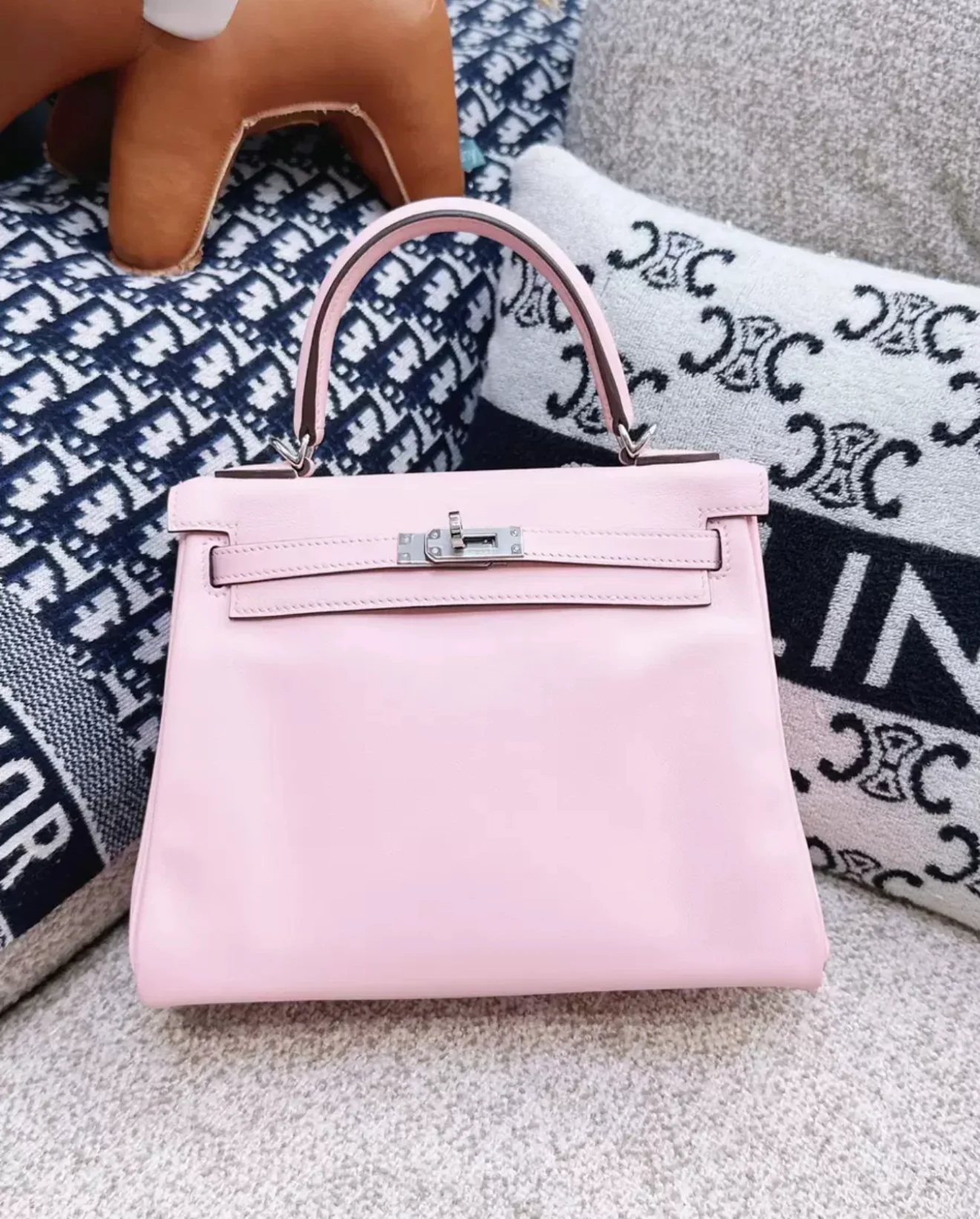 Hermes Kelly 25 Pink Sakura Swift Leather Palladium Hardware - Image 2