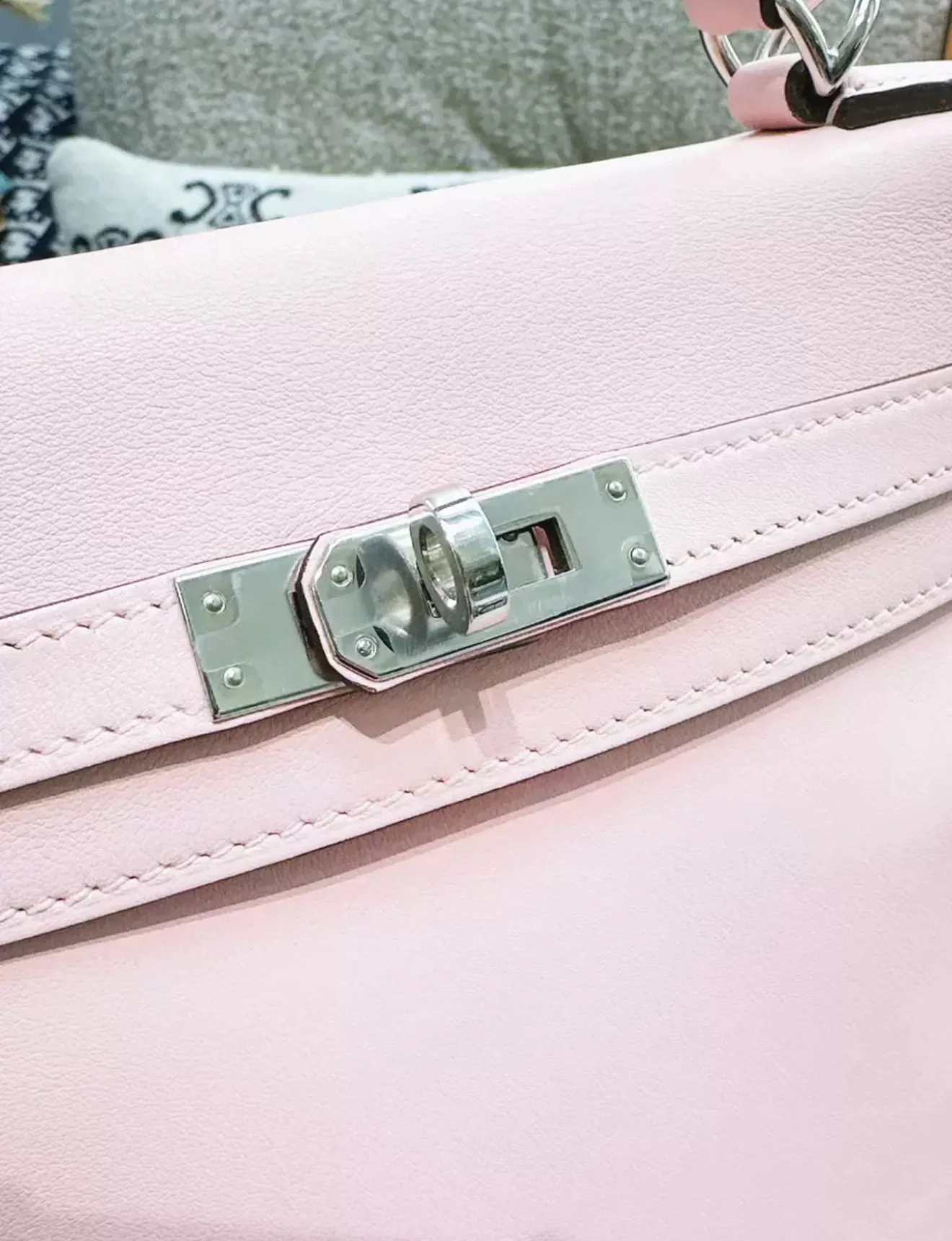 Hermes Kelly 25 Pink Sakura Swift Leather Palladium Hardware - Image 4