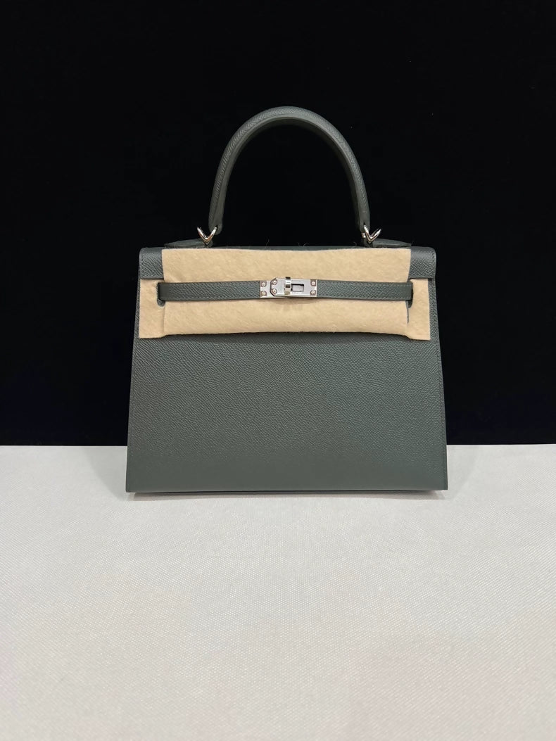 Hermes Kelly 25 Green Vert Mangrove Epsom leather palladium hardware - Image 2