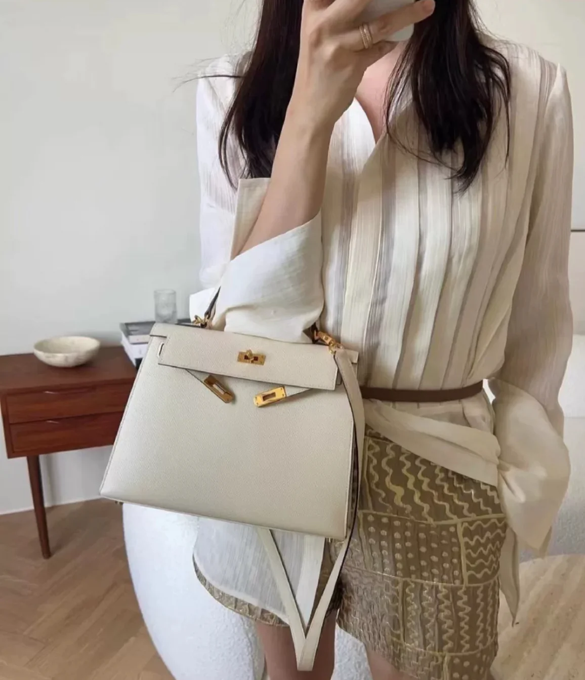 Hermes Kelly 28 Ecru Epsom Leather Gold Hardware - Image 9