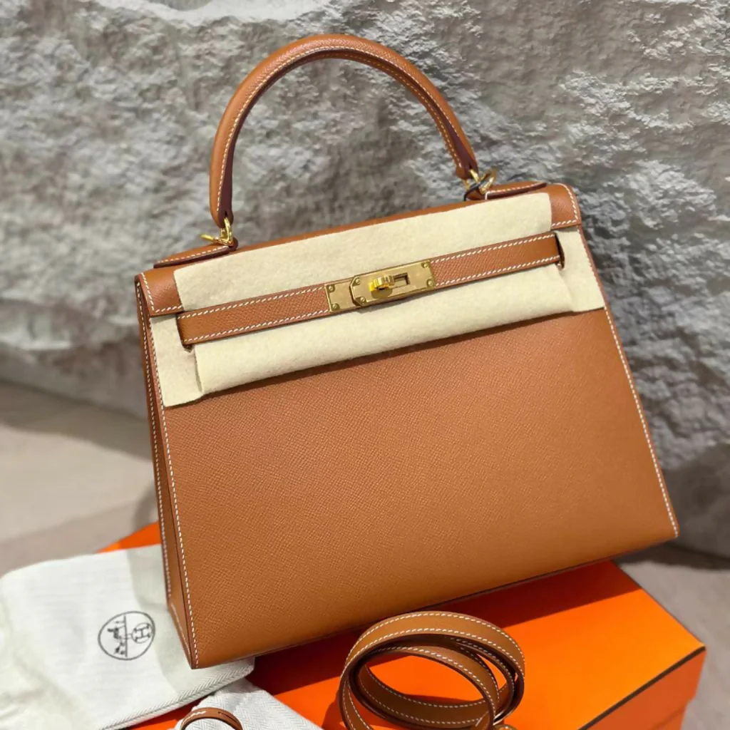 Hermès Kelly 28 Gold Epsom Leather Gold Hardware
