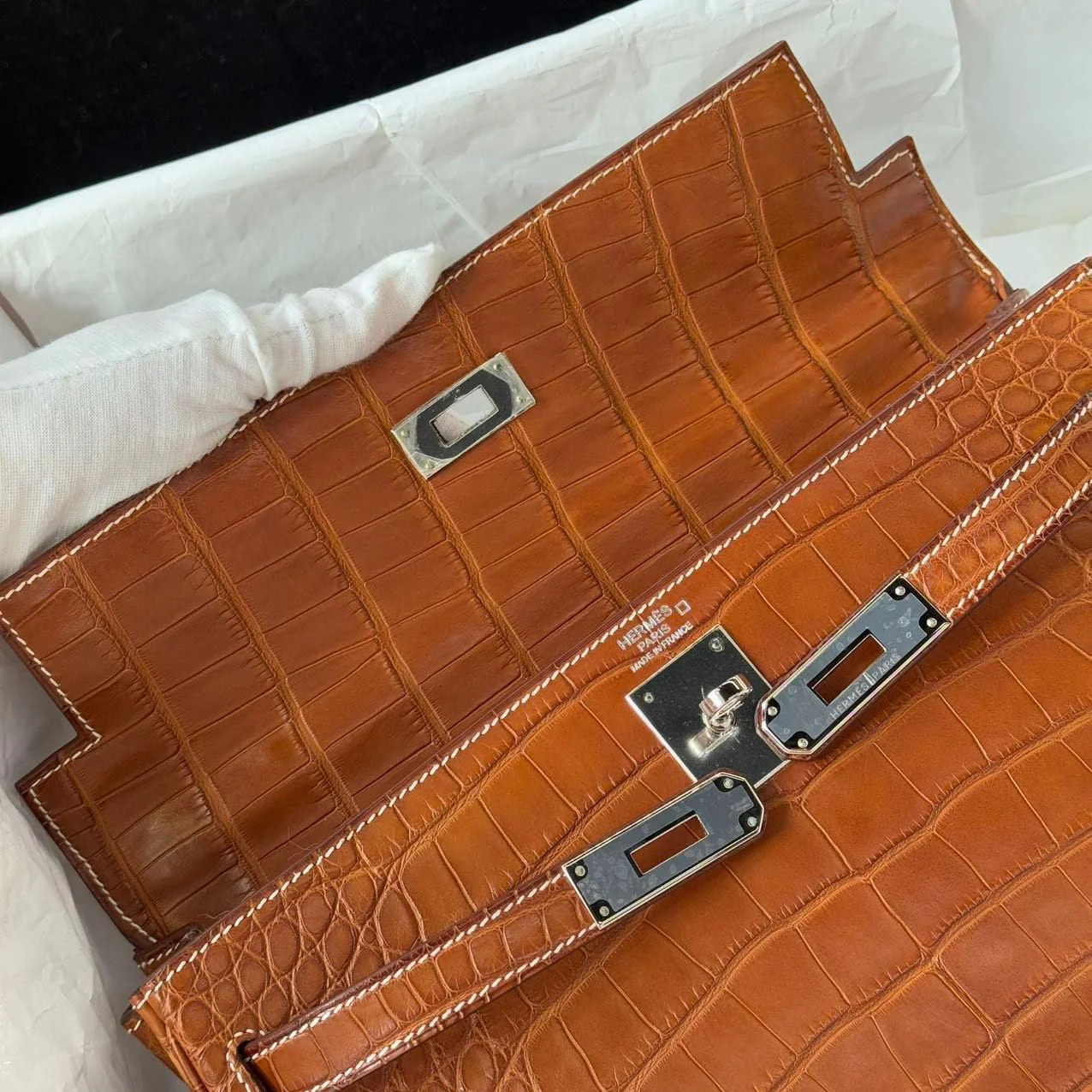 Hermes Kelly 32 Matte Crocodile Fauve Barenia Leather palladium hardware - Image 19