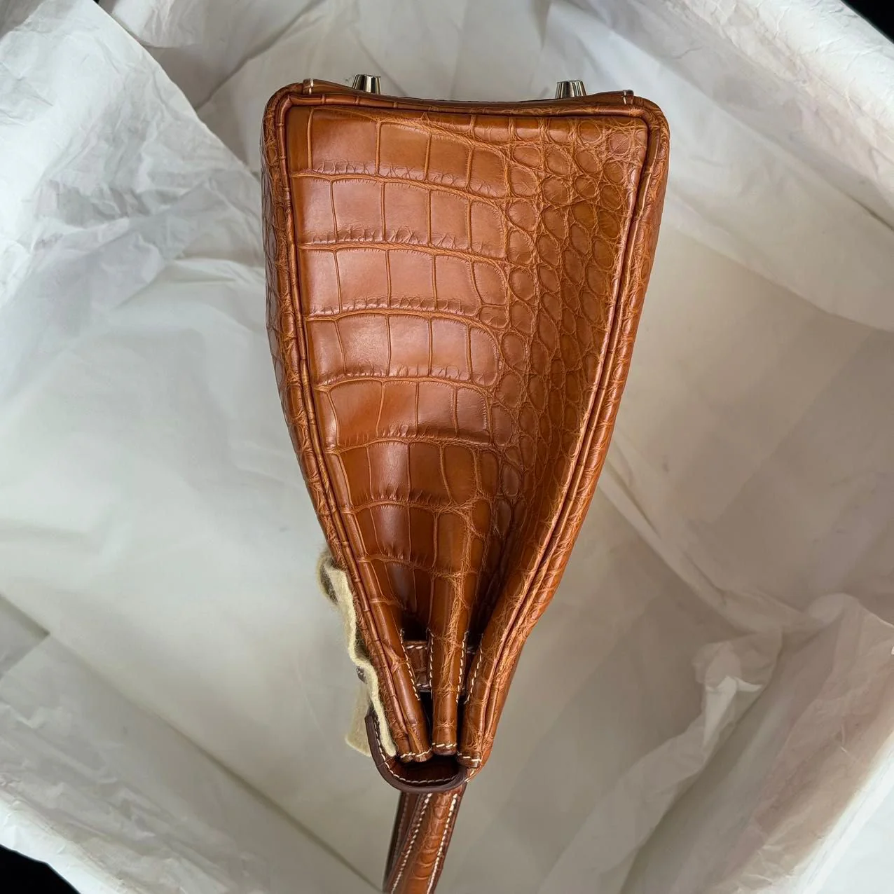 Hermes Kelly 32 Matte Crocodile Fauve Barenia Leather palladium hardware - Image 5