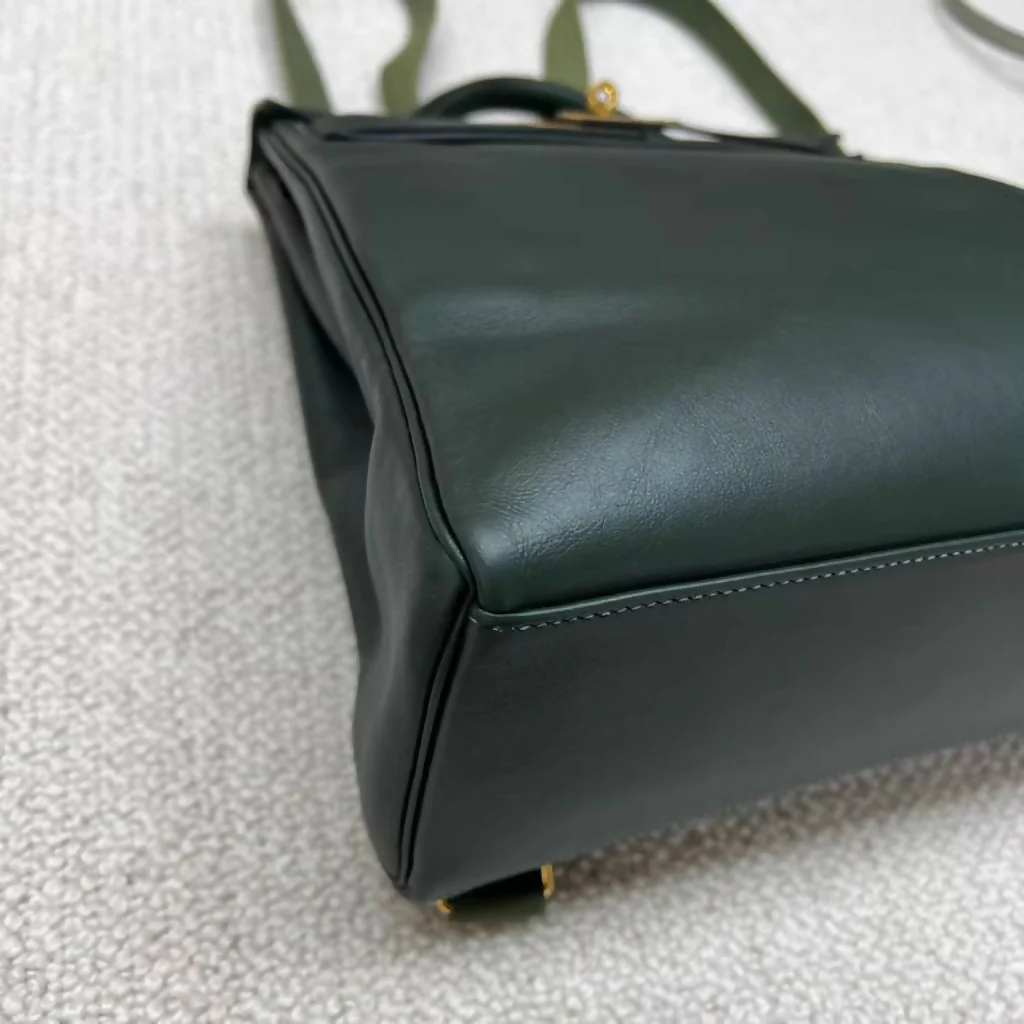 Hermès Kelly Ado GM Vert Anglais Leather Gold Hardware - Image 3
