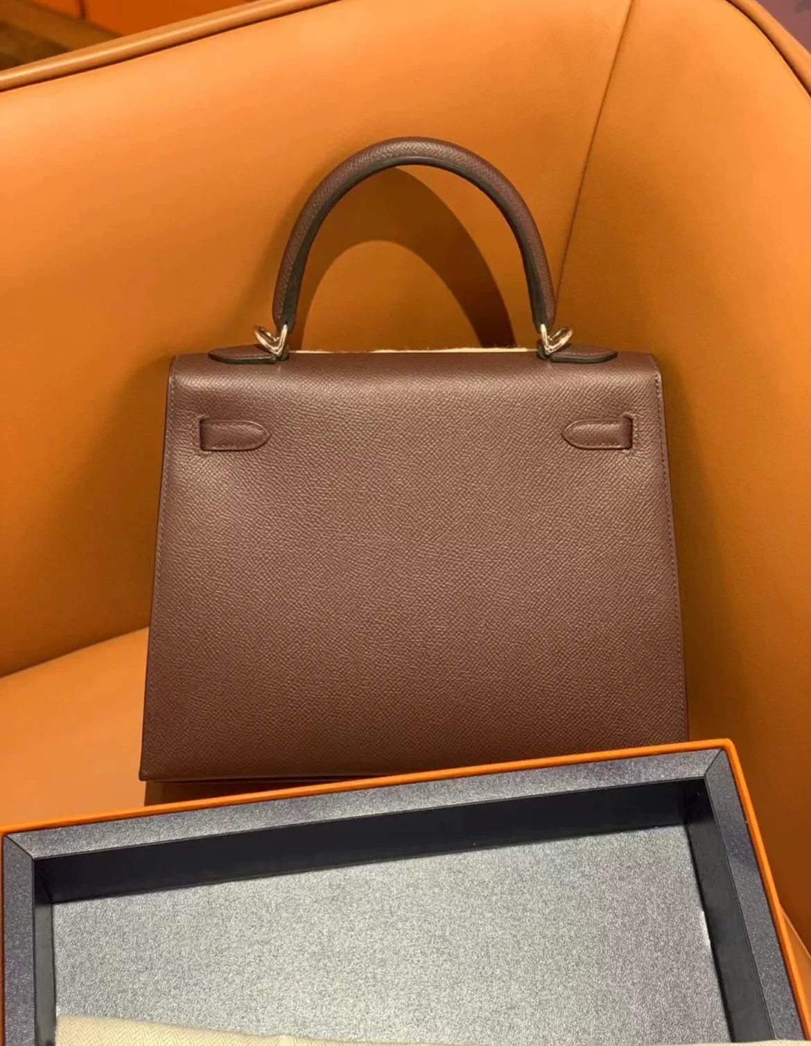 Hermes kelly Casaque 25cm Etoilee Rouge sellier/noir/rose darling Epsom/Mysore/Tad Palladium hardware - Image 3
