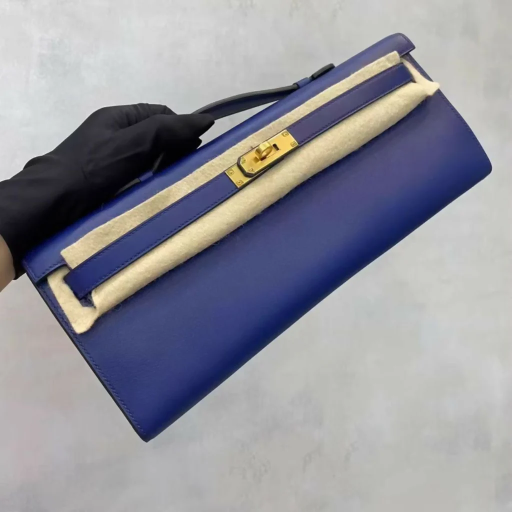 Hermes kelly cut blue swift leather gold hardware - Image 3