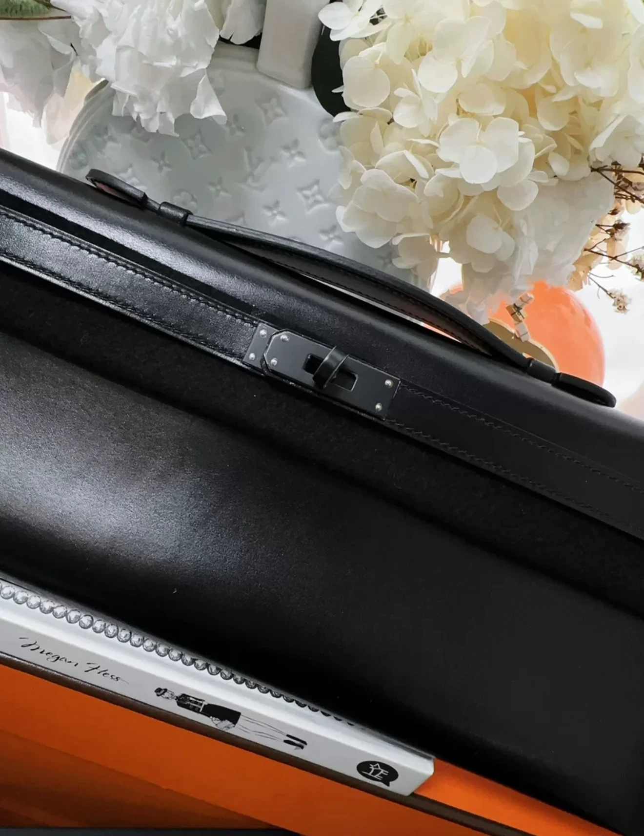 Hermes Kelly cut So Black Box Leather - Image 4