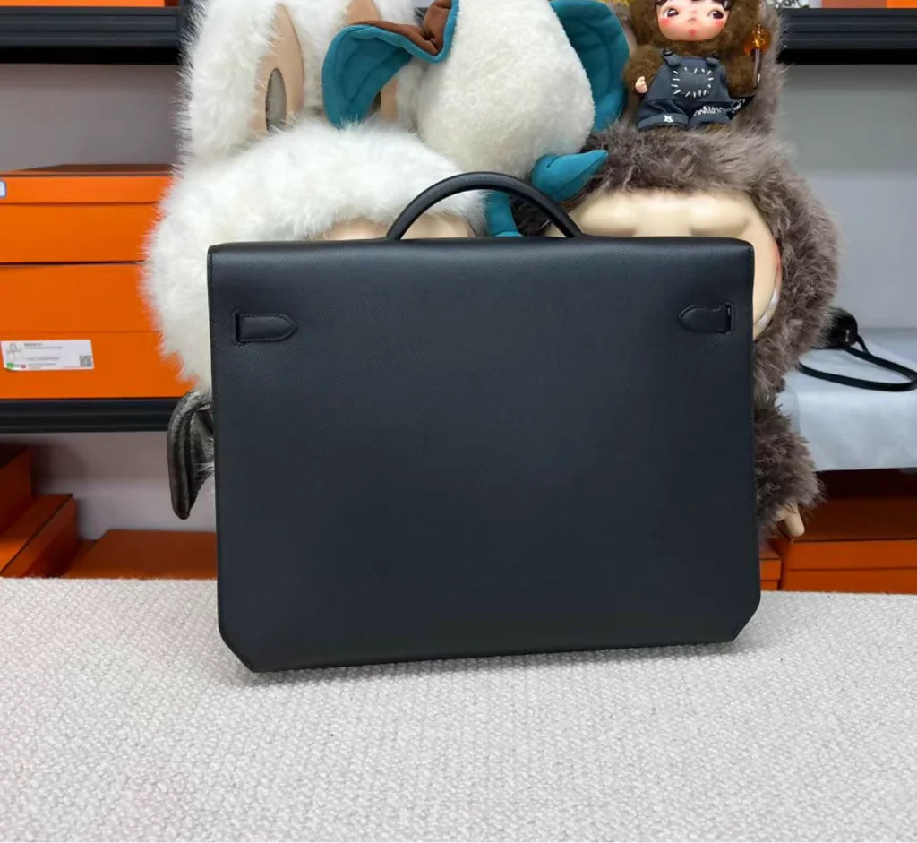 HERMES BLACK EPSOM LEATHER KELLY DÉPÊCHES 36 WITH PALLADIUM HARDWARE - Image 2